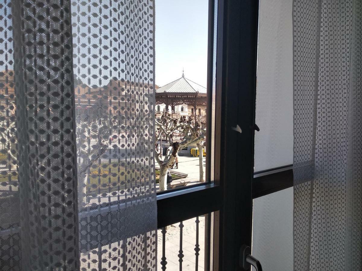 La Casa Tahona Plaza De Cervantes Alcalá de Henares Екстериор снимка